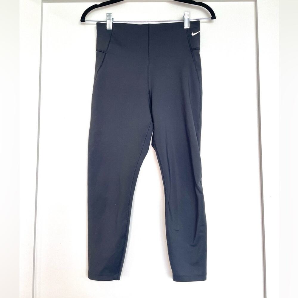 Nike Womens No Front Seem Cropped Leggings Size Medium